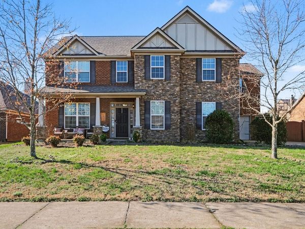 1006 Abberley Cir, Hendersonville, TN 37075