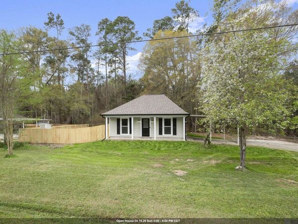 32793 La Hwy 1036, Holden, LA 70744