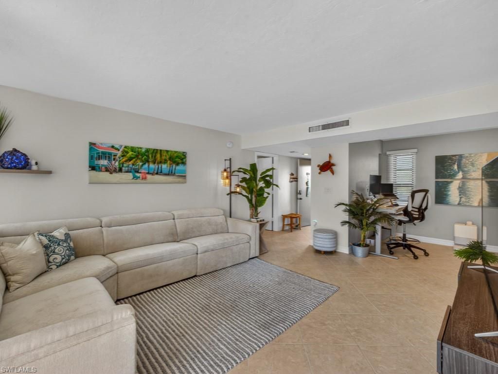 929 Collier Ct , Unit B301, Marco Island, FL 34145 Photo