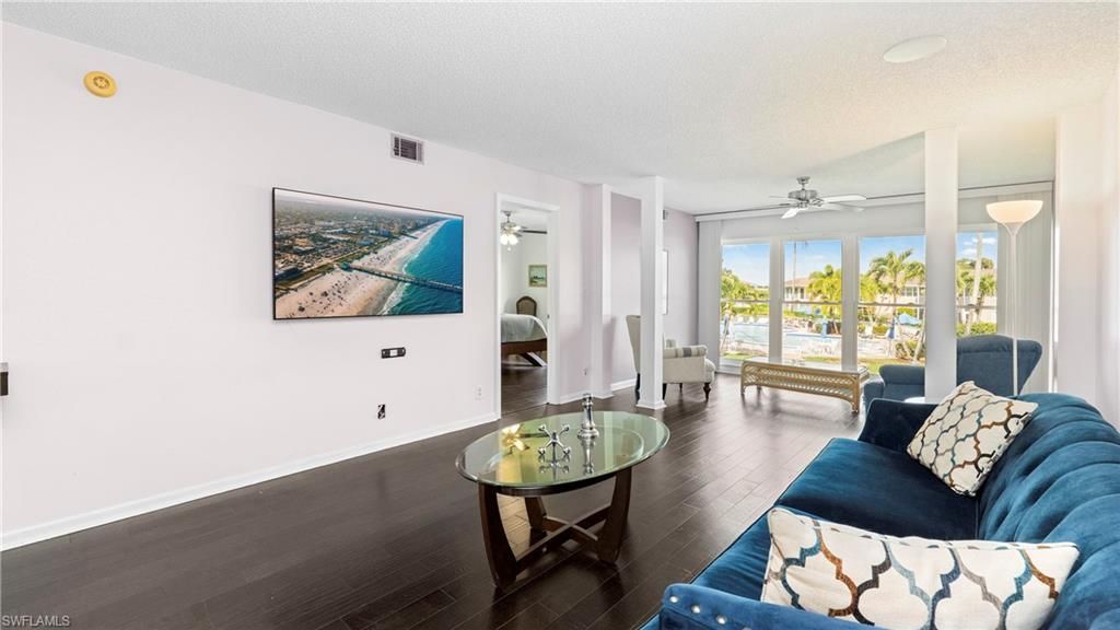 160 Palm Dr , Unit 3024, Naples, FL 34112 Photo