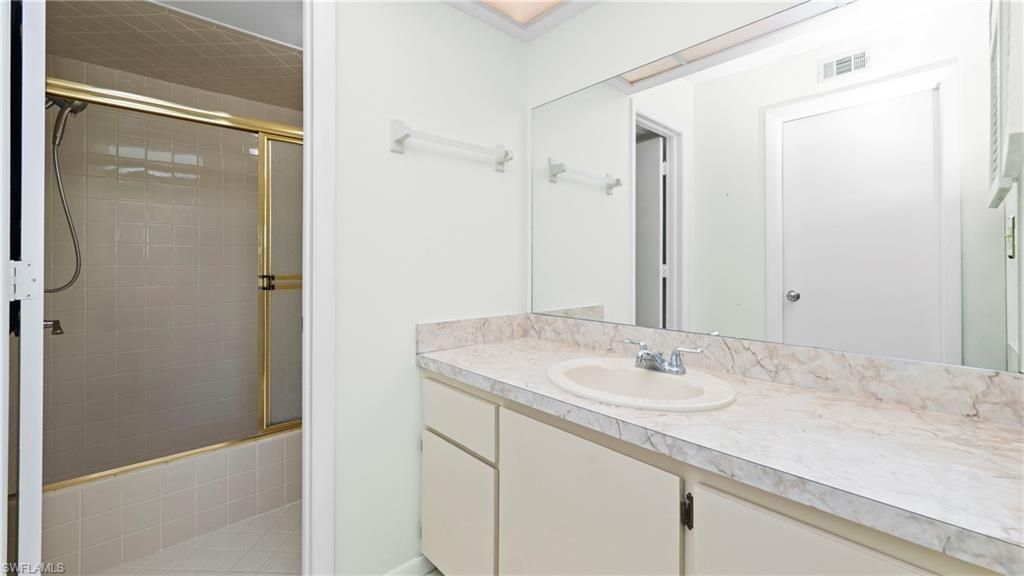 160 Palm Dr , Unit 3024, Naples, FL 34112 Photo