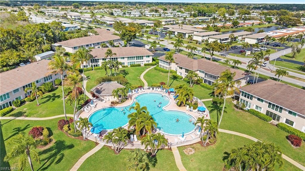 160 Palm Dr , Unit 3024, Naples, FL 34112 Photo