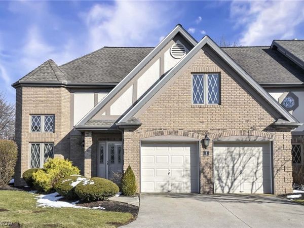 1 Aberdeen Court, Rocky River, OH 44116