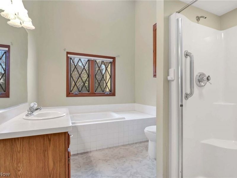 1 Aberdeen Court, Rocky River, OH 44116 Photo 24