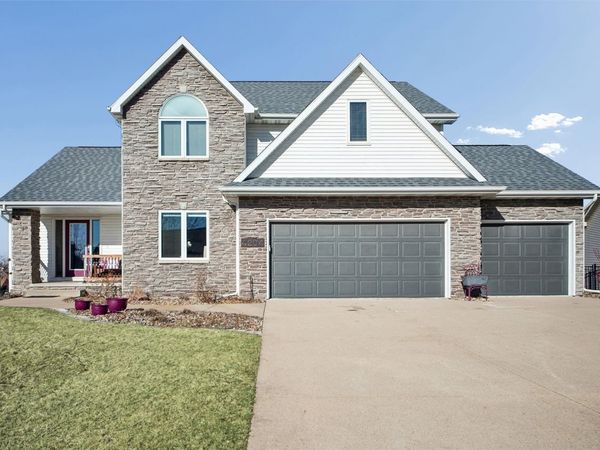 4204 159th Street, Urbandale, IA 50323