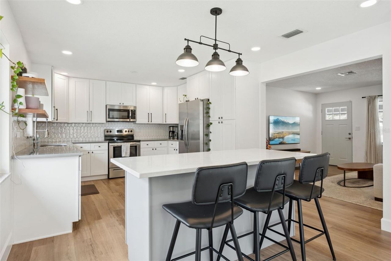 2521 Lassek Drive , Orlando, FL 32806 Photo