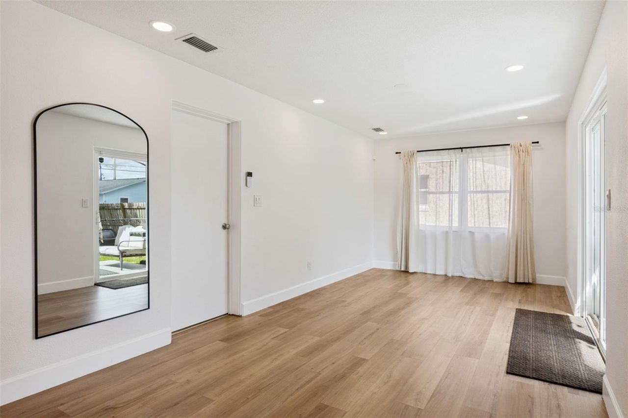 2521 Lassek Drive , Orlando, FL 32806 Photo