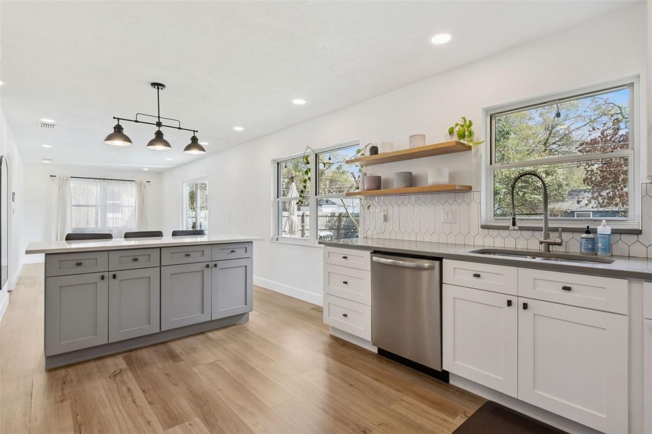 2521 Lassek Drive , Orlando, FL 32806 Photo