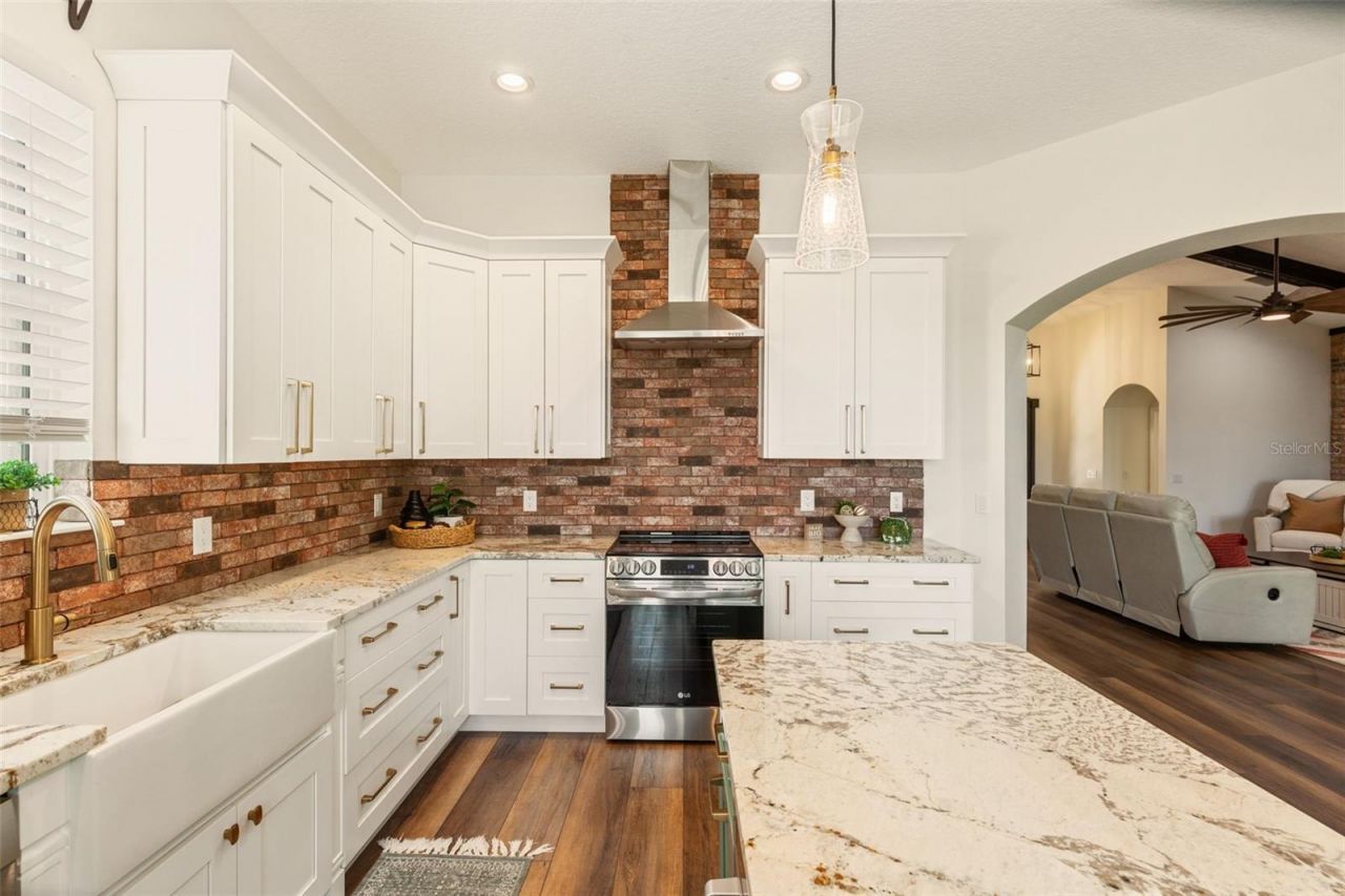 6206 Five Acre Road , Plant City, FL 33565 Photo