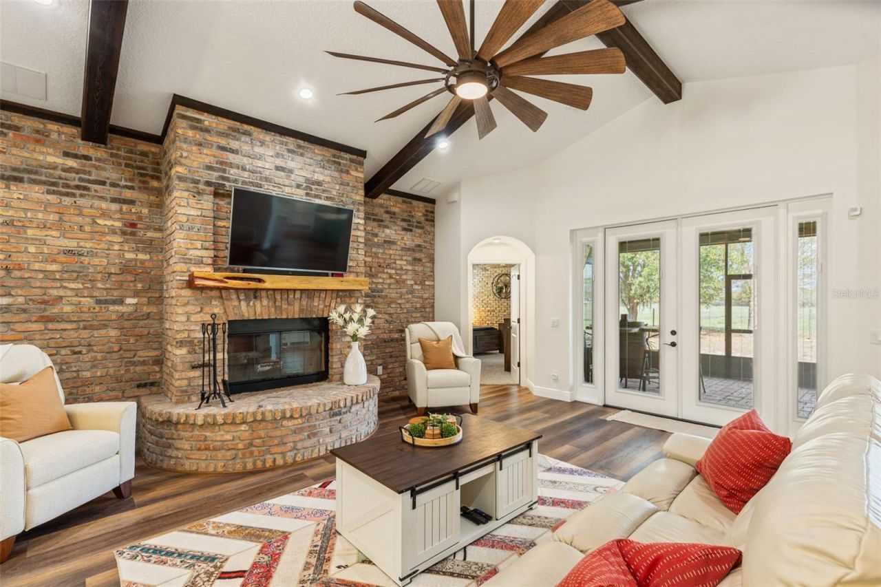 6206 Five Acre Road , Plant City, FL 33565 Photo