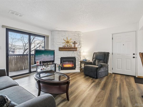 6388 Oak Court, Unit 205, Arvada, CO 80004