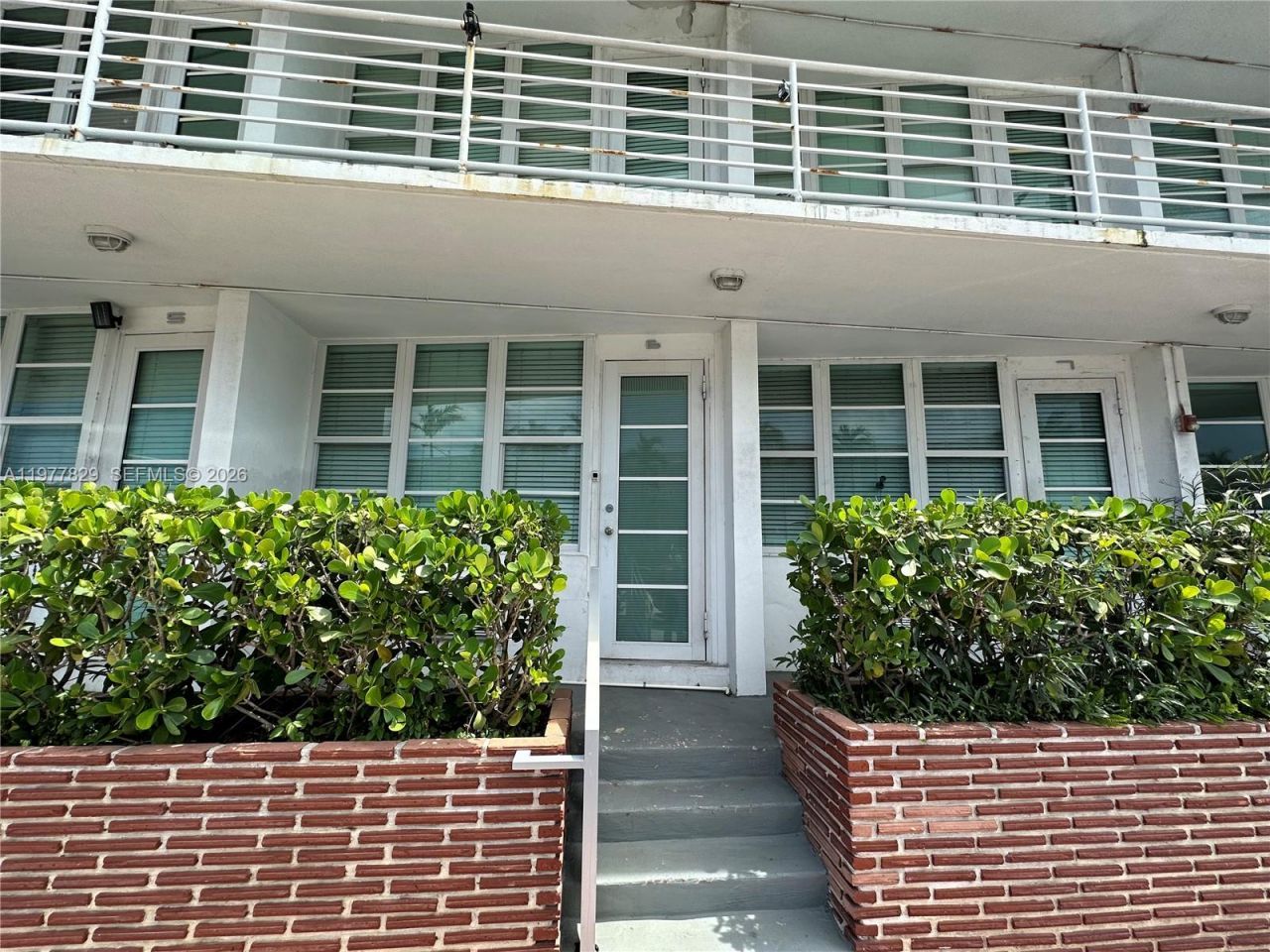 300 74th St, Unit 6, Miami Beach, FL 33141 Photo