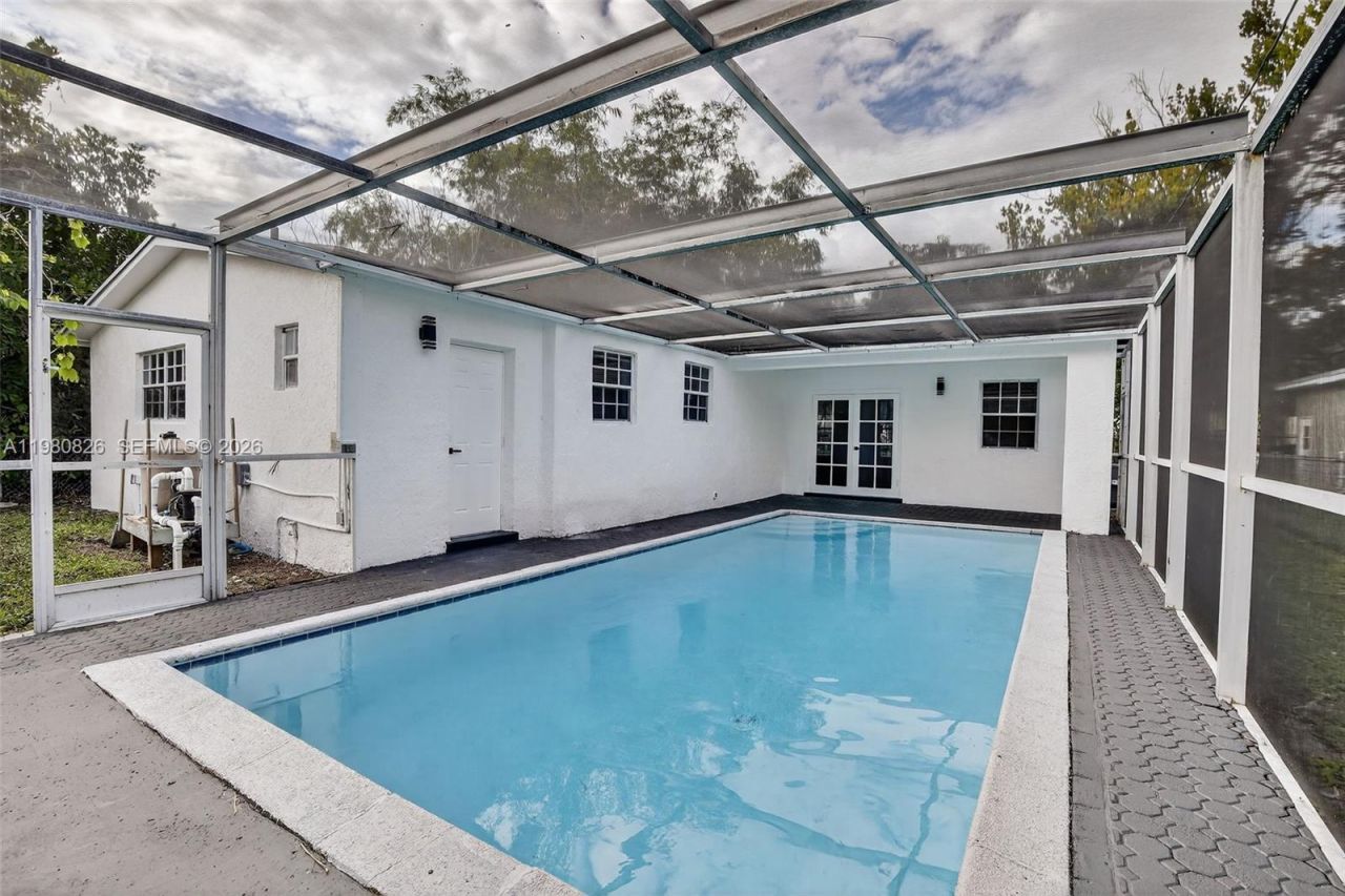 7120 Allen St , Hollywood, FL 33024 Photo