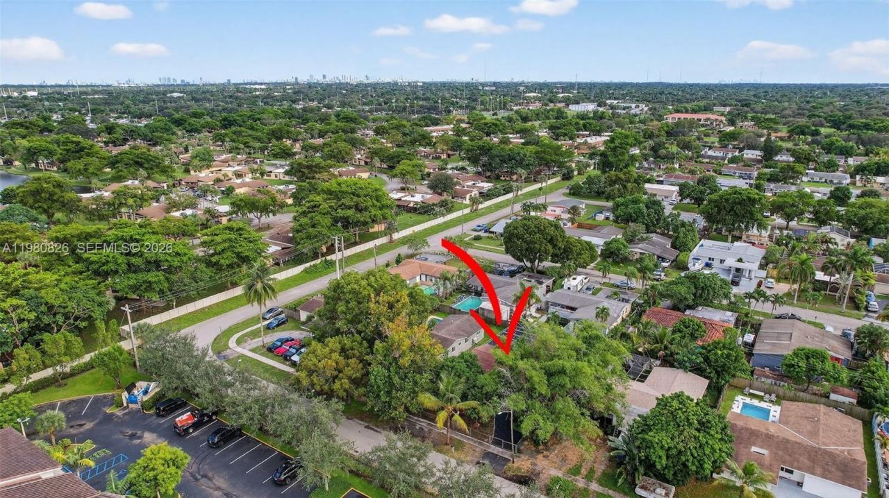 7120 Allen St , Hollywood, FL 33024 Photo