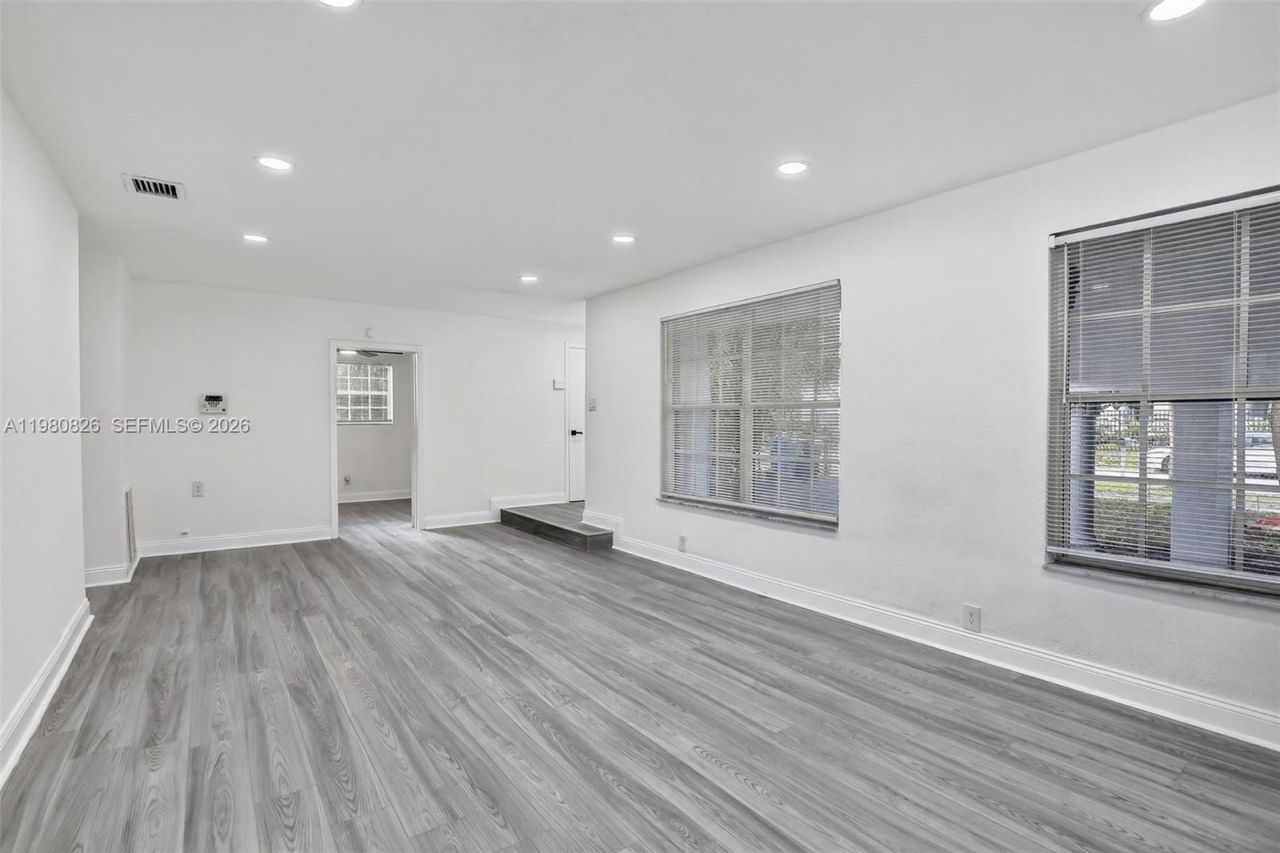 7120 Allen St , Hollywood, FL 33024 Photo