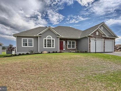 2009 ROLLING MEADOW ROAD Lebanon, PA 17046