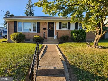 6900 HUNTINGDON STREET, HARRISBURG, PA 17111