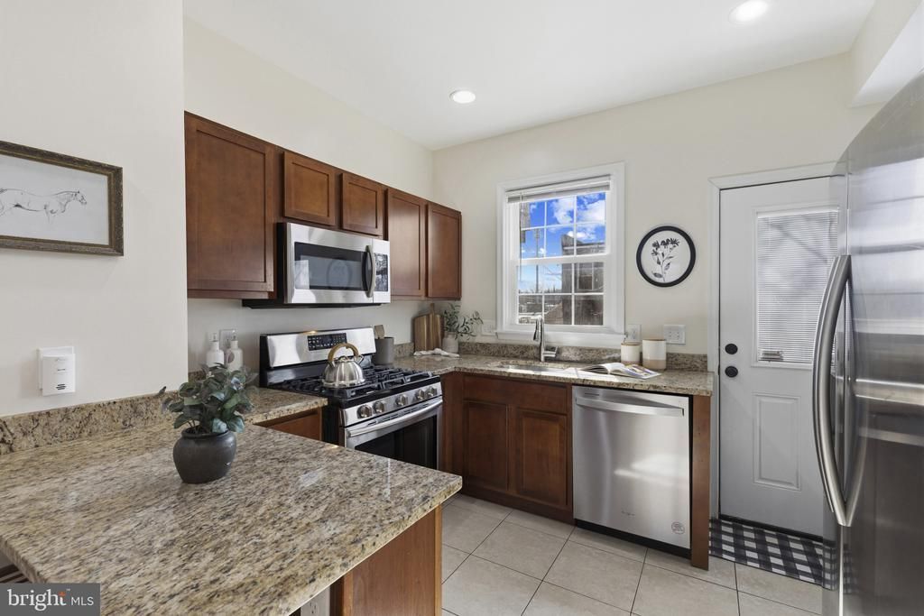 2602 Miles Avenue, Baltimore, MD 21211 Main Photo