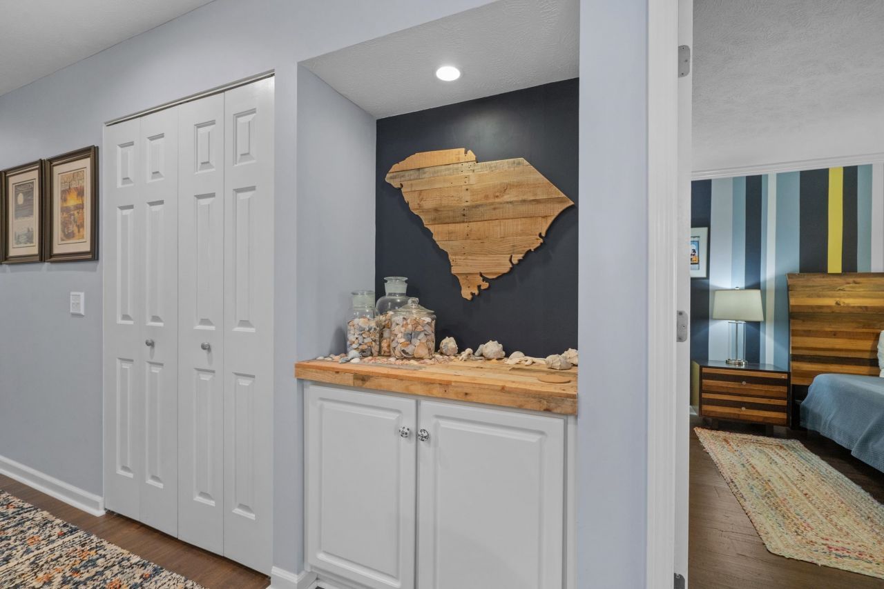 448 Pinehurst Ln. Photo 13