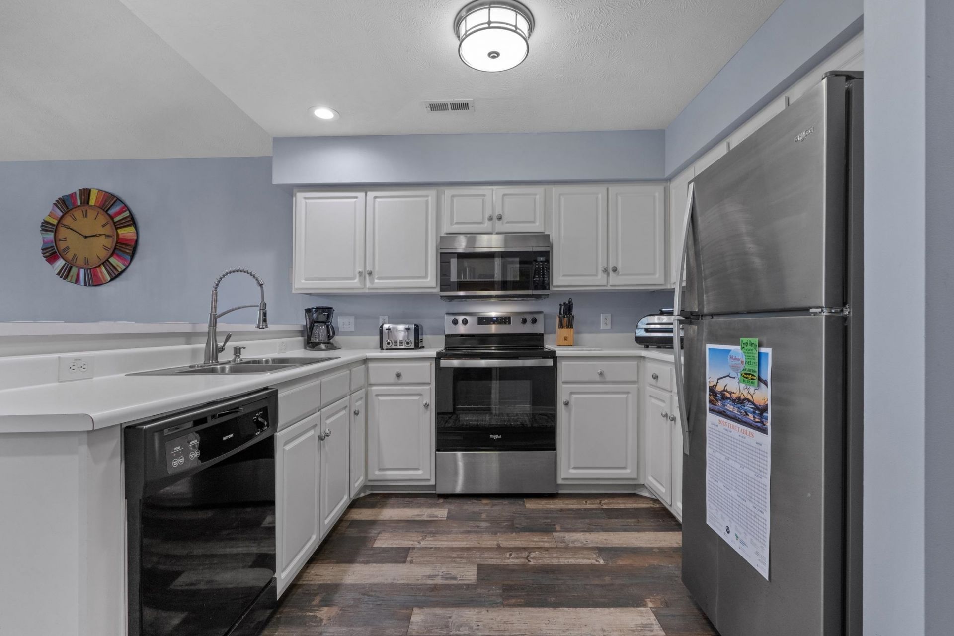 448 Pinehurst Ln. Photo 16