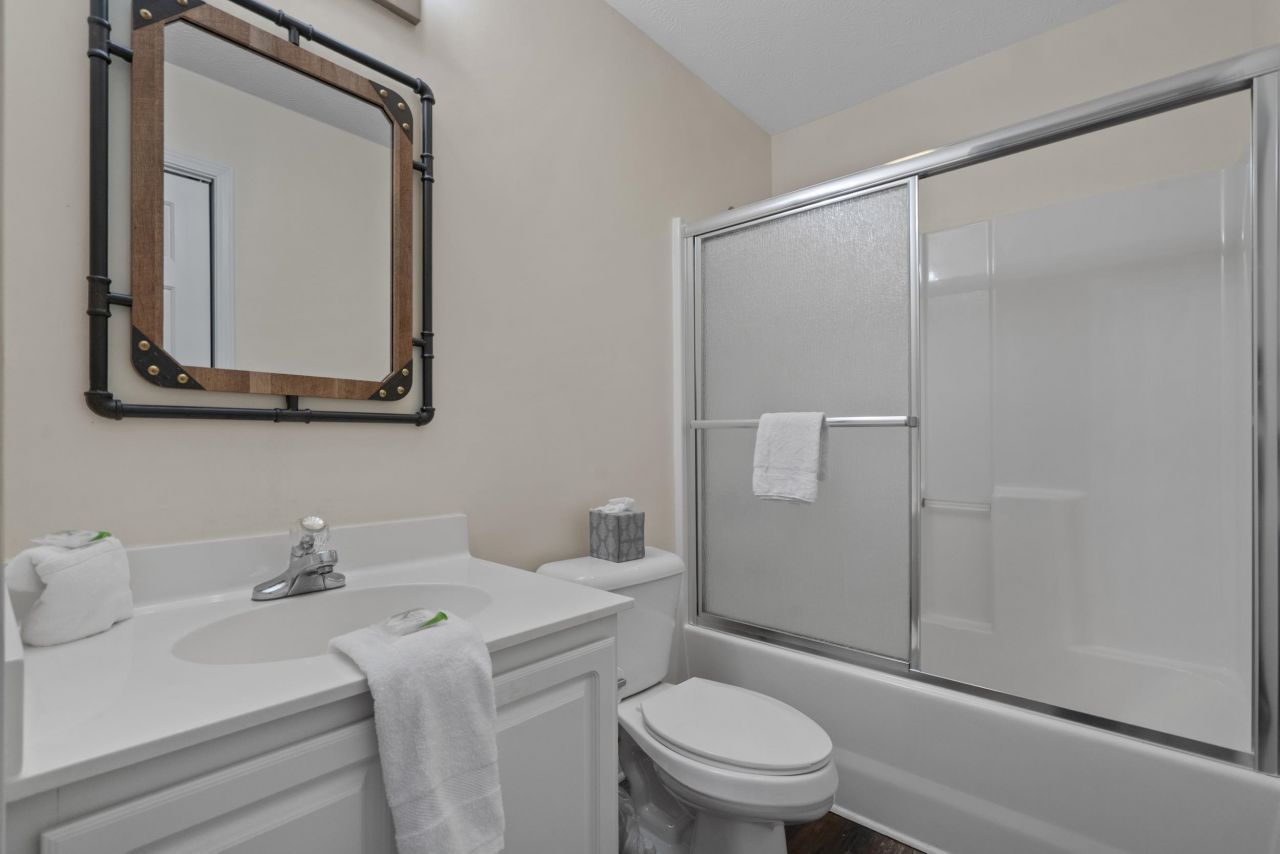 448 Pinehurst Ln. Photo 31