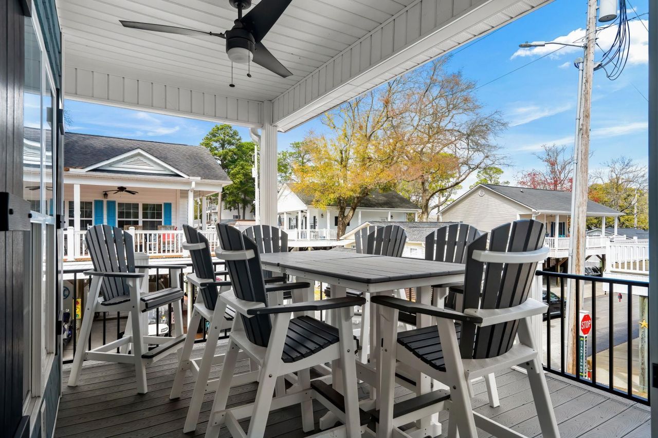 6001 - 1676 S Kings Hwy. Photo 12