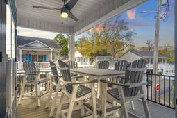 6001 - 1676 S Kings Hwy. photo 4