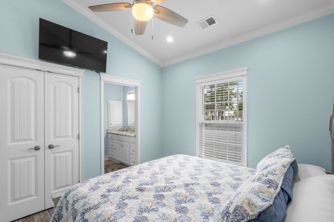 6001 - 1676 S Kings Hwy. Photo 27