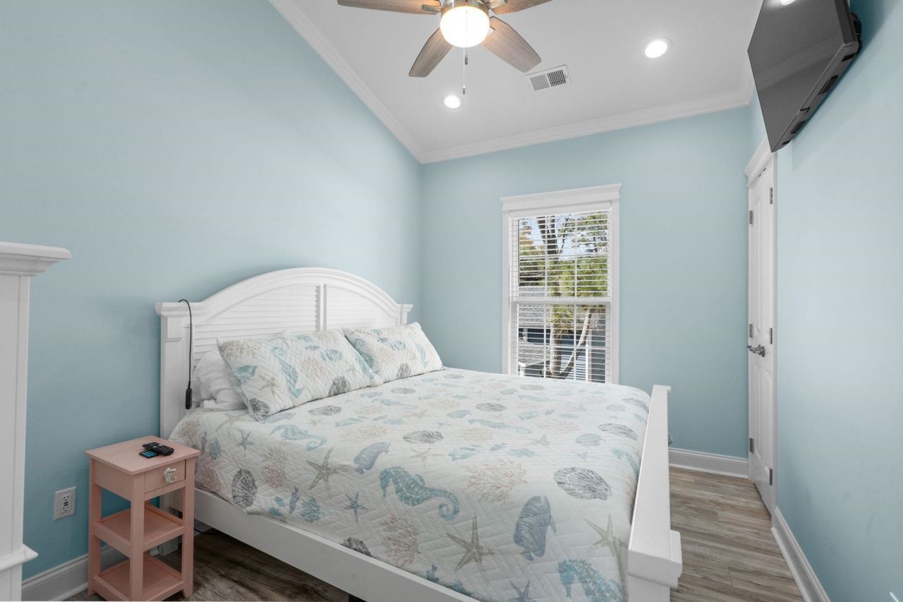 6001 - 1676 S Kings Hwy. Photo 31