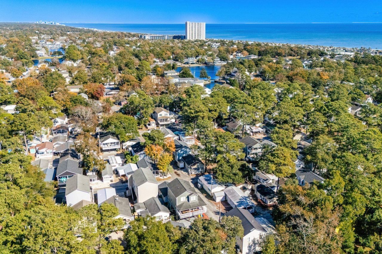 6001 - 1676 S Kings Hwy. Photo 43