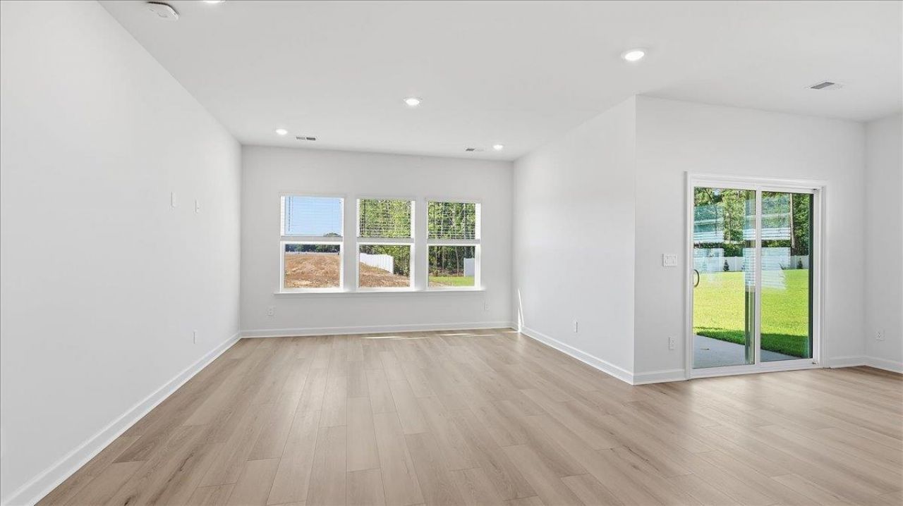 122 Jasmine Dr. Photo 36
