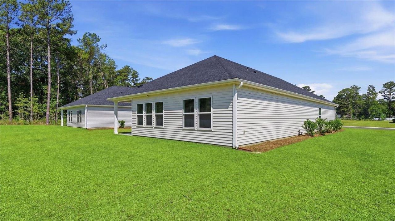 122 Jasmine Dr. Photo 5