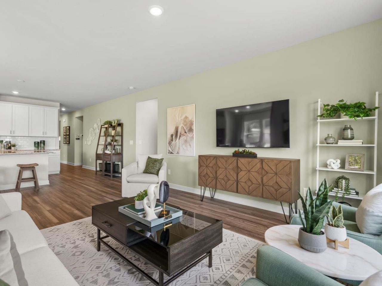 122 Jasmine Dr. Photo 6