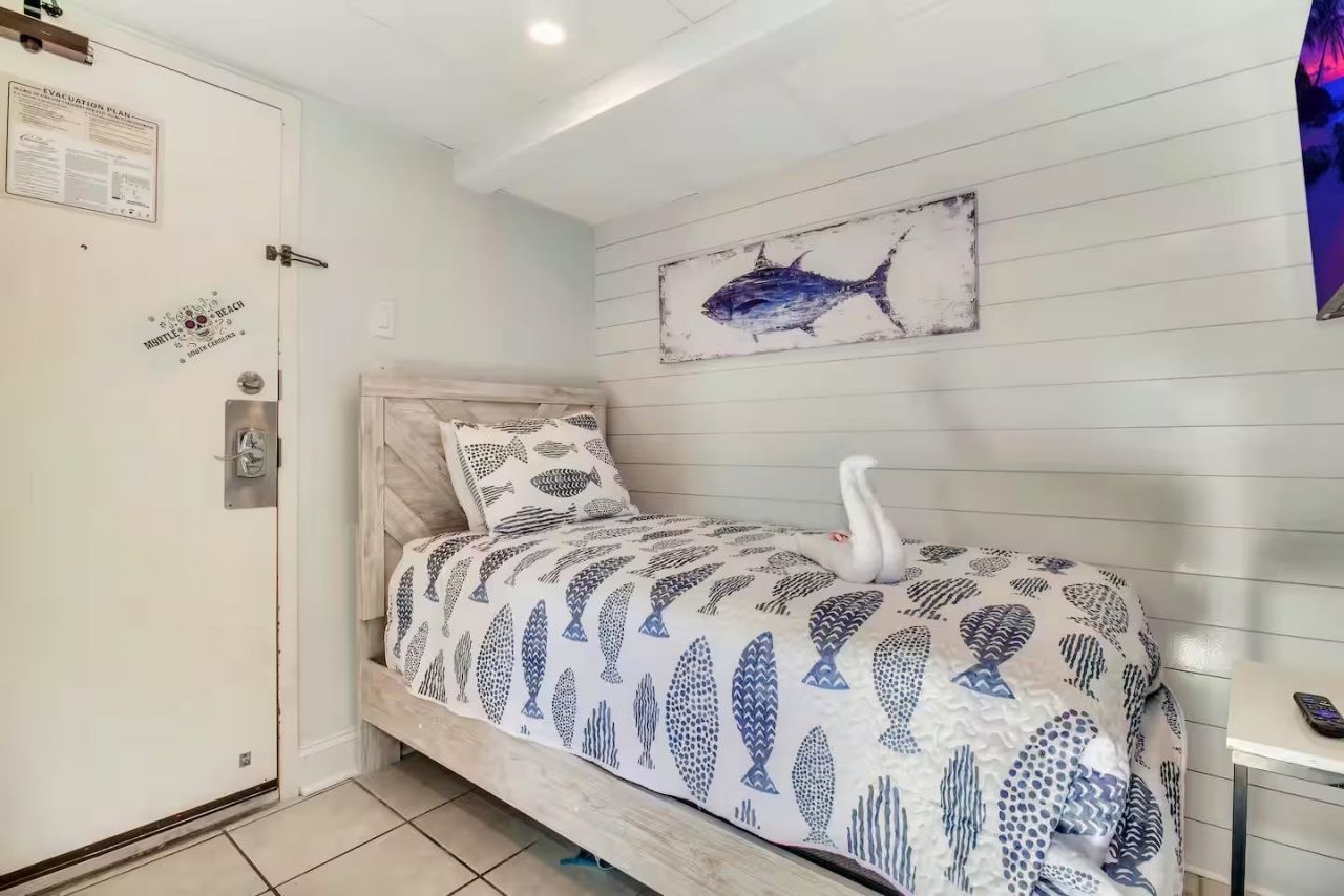 6900 N Ocean Blvd.  Photo 12