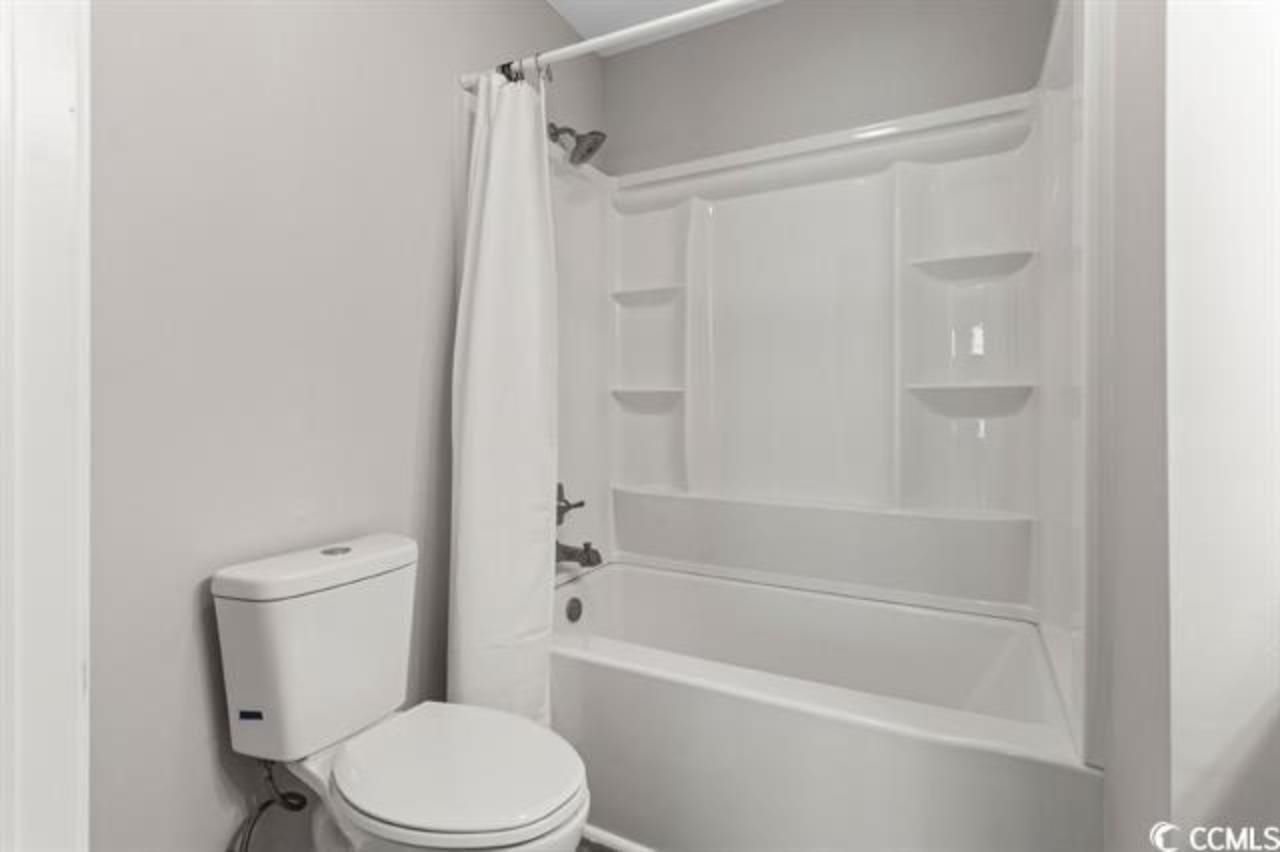 1676 Citadel Ln. Photo 13