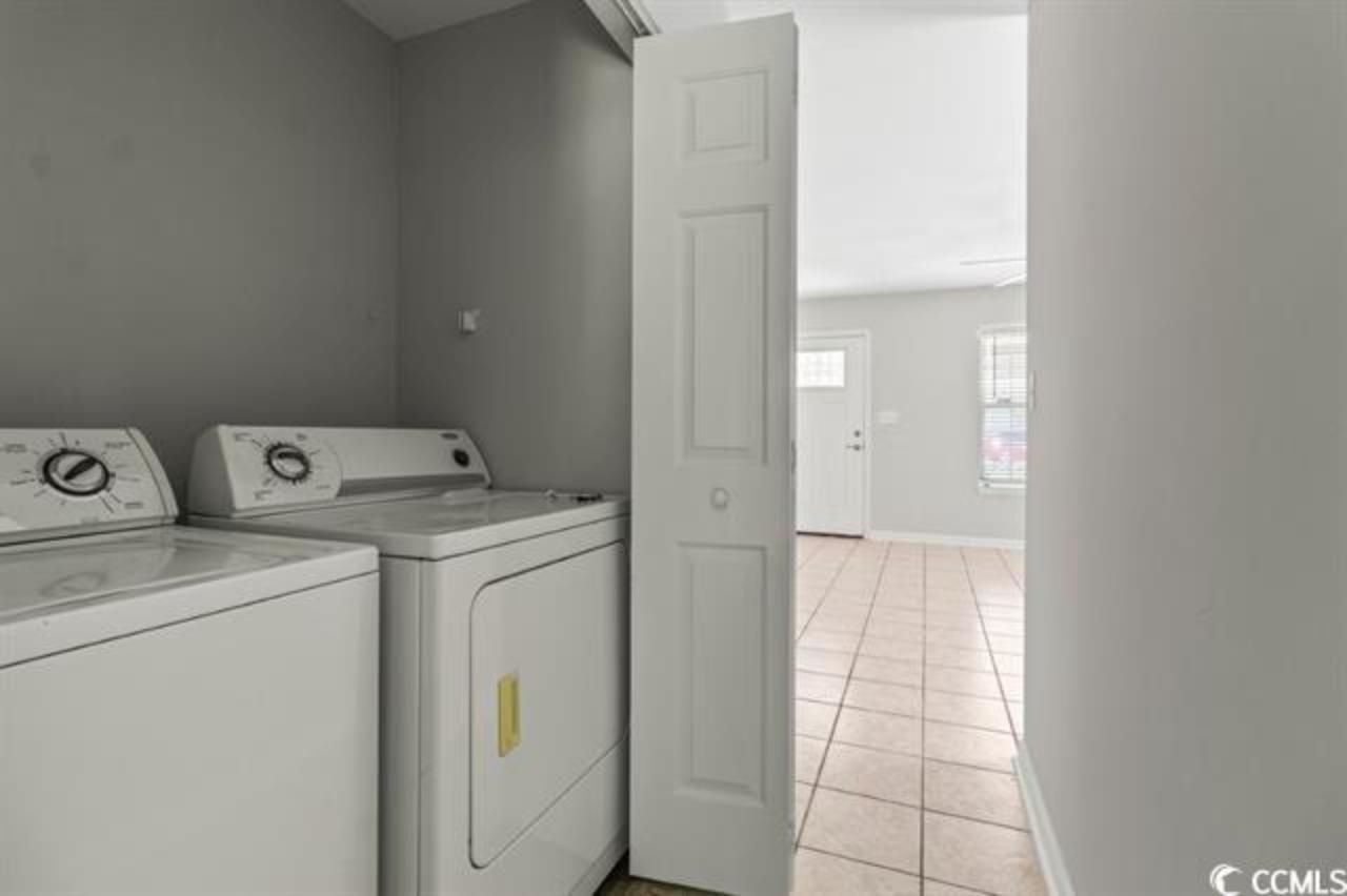 1676 Citadel Ln. Photo 14