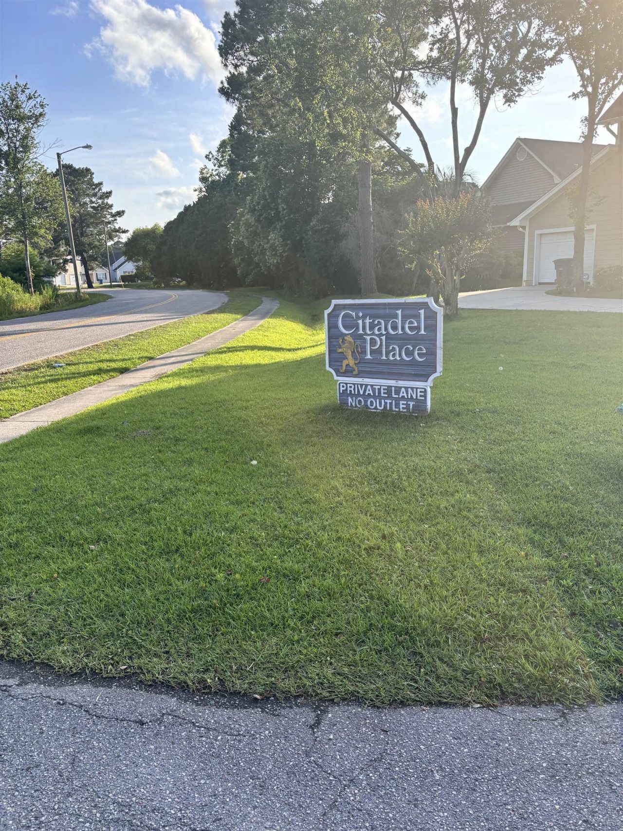 1676 Citadel Ln. Photo 25