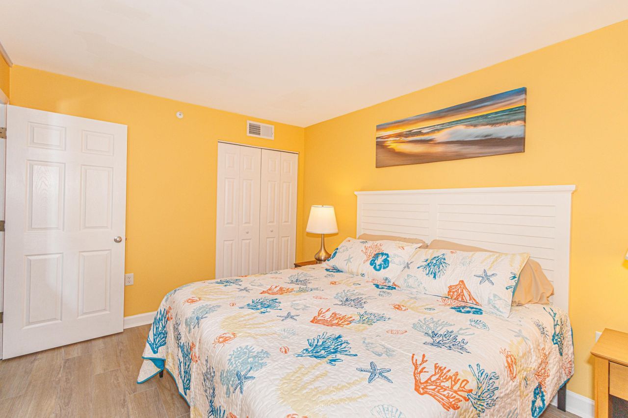 2310 N Ocean Blvd.  Photo 19