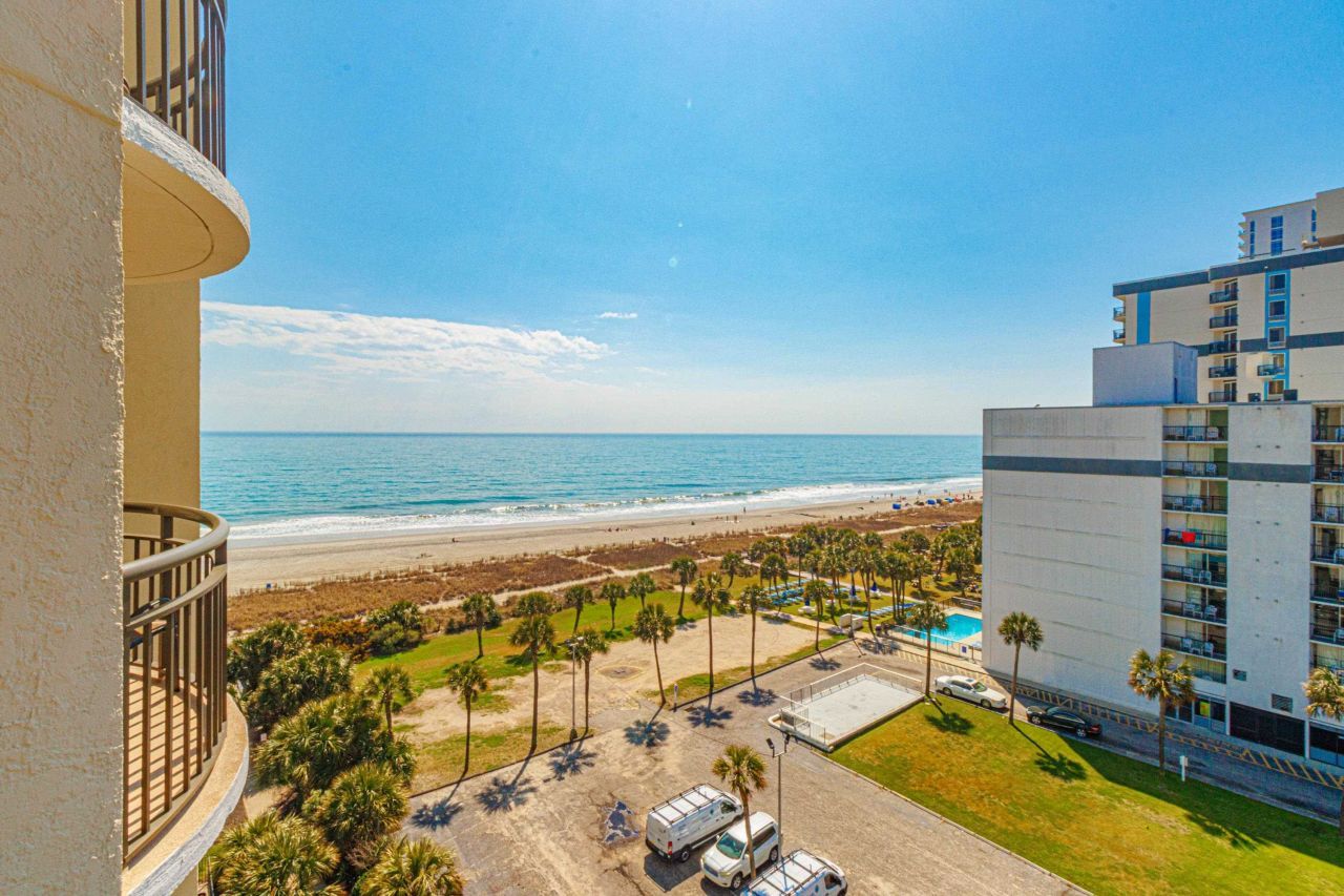 2310 N Ocean Blvd.  Photo 4