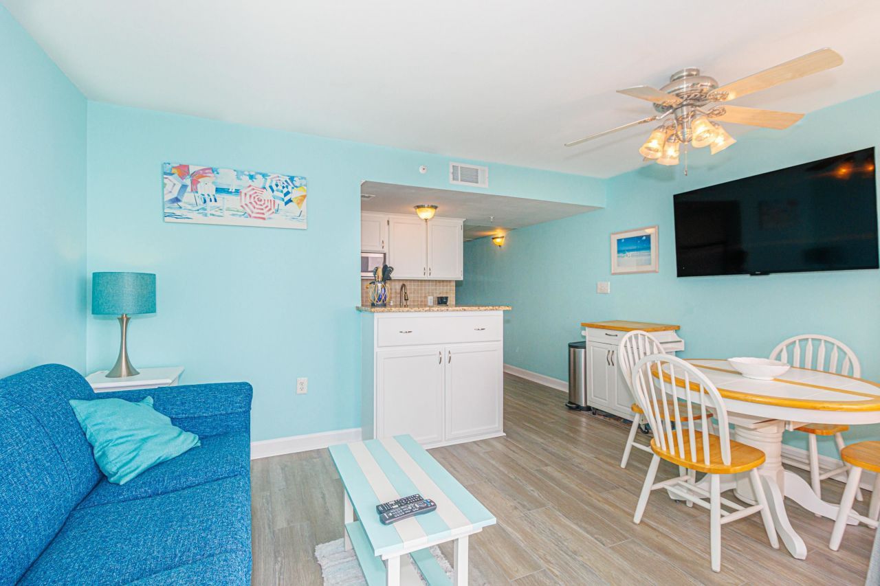 2310 N Ocean Blvd.  Photo 7