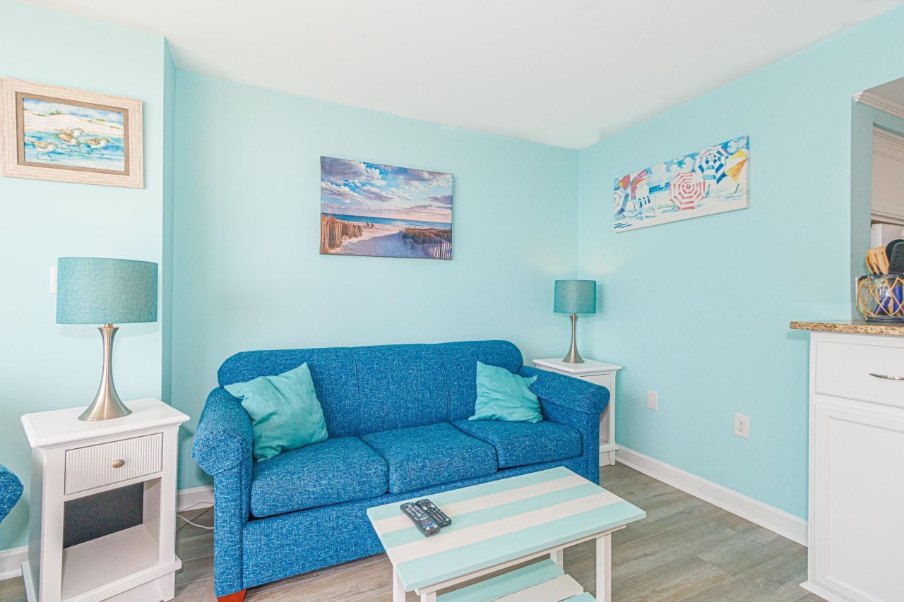 2310 N Ocean Blvd.  Photo 9