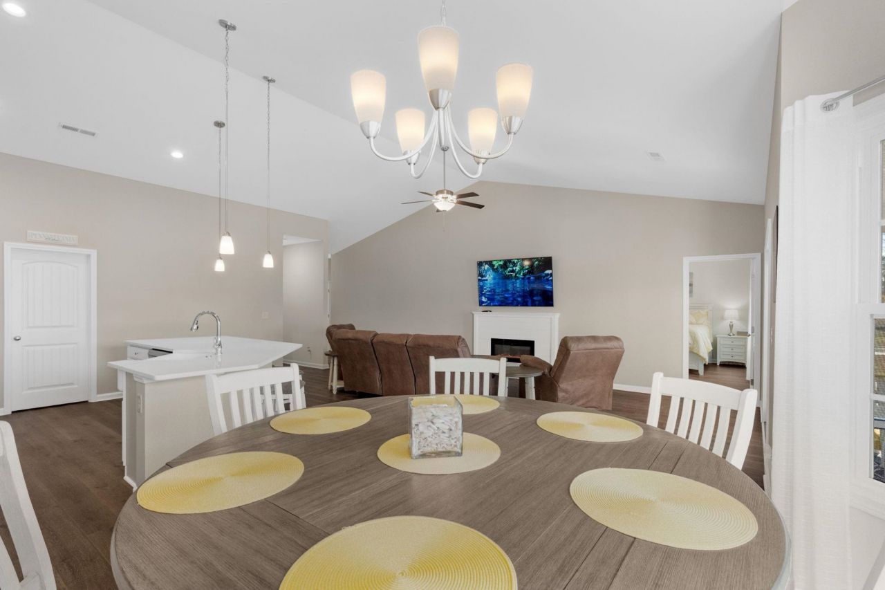 654 Rycola Circle Photo 22