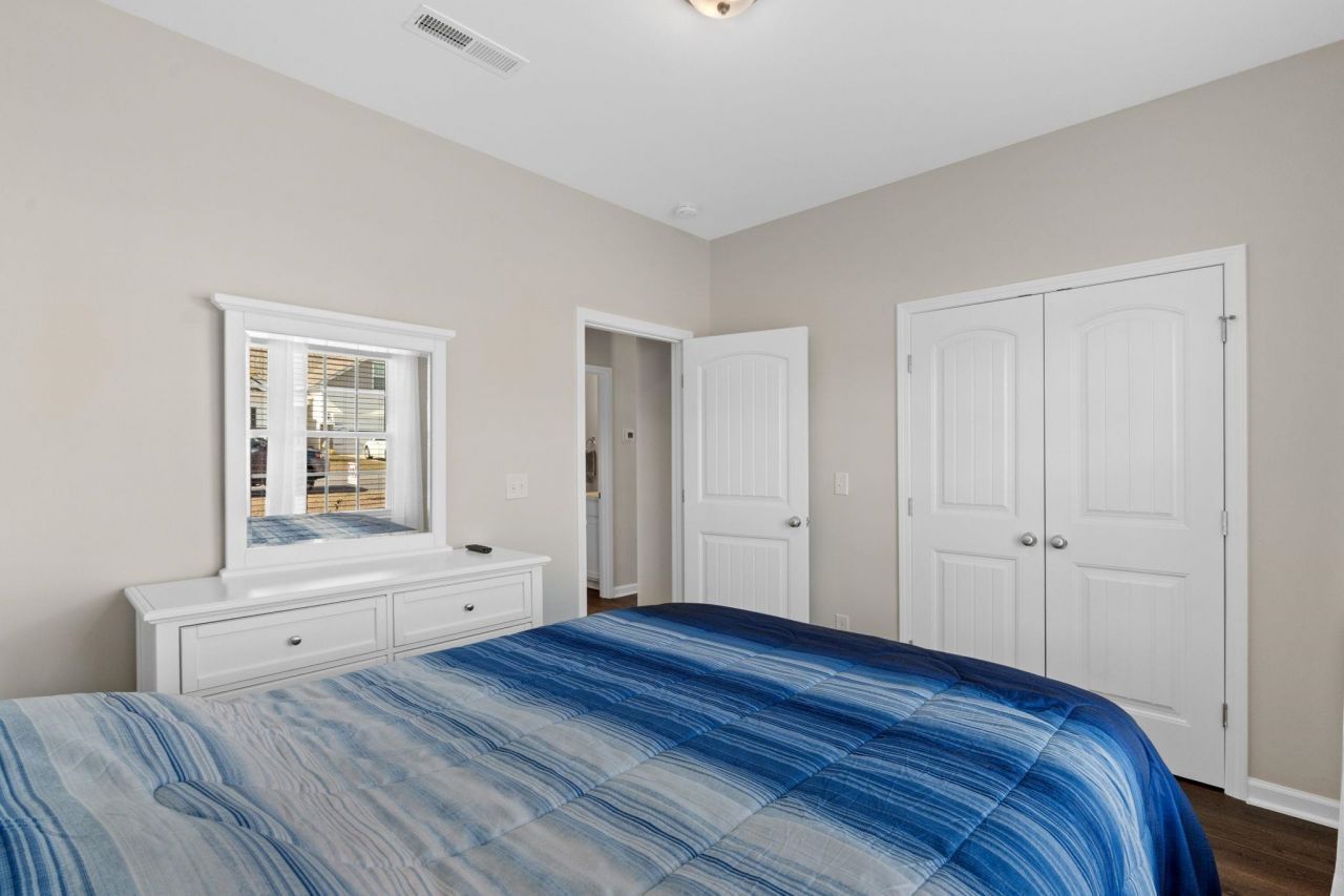 654 Rycola Circle Photo 36