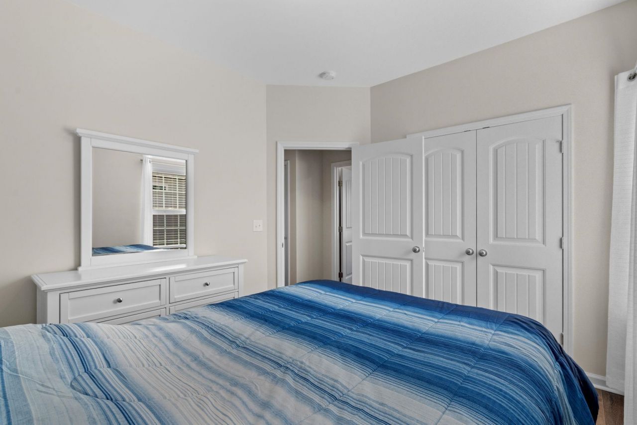 654 Rycola Circle Photo 38