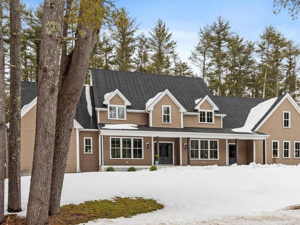 373 East Riding Drive, Carlisle, MA 01741