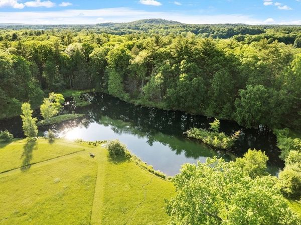 308 Musterfield Road, Concord, MA 01742