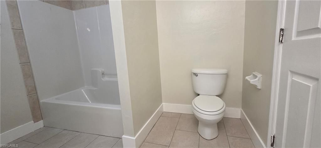 1019 SE 12th Ter , Cape Coral, FL 33990 Photo