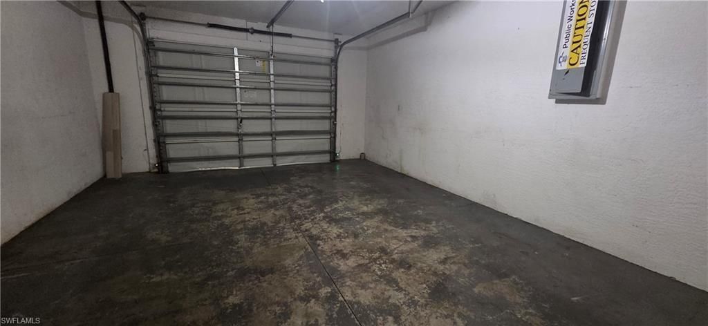 1019 SE 12th Ter , Cape Coral, FL 33990 Photo