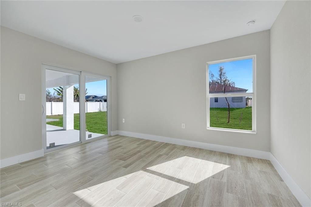 1105 NW 21st Ave, Cape Coral, FL 33993 Photo