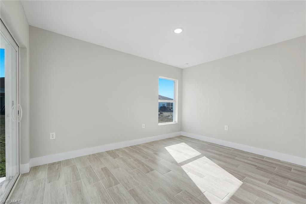 1105 NW 21st Ave, Cape Coral, FL 33993 Photo